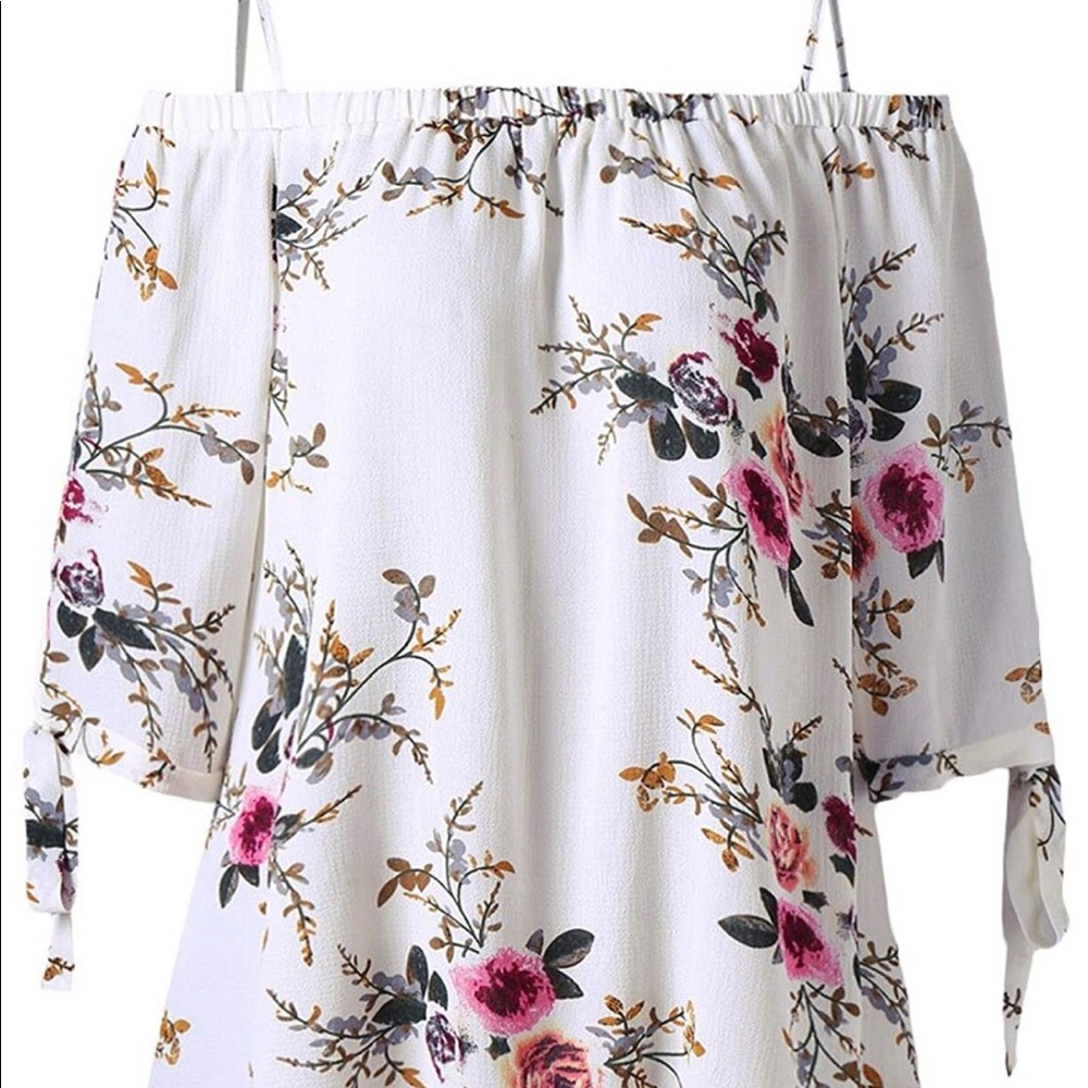 Plus Size Floral Top